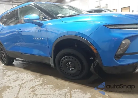 2024 Chevrolet Blazer Awd 3Lt from USA, damaged, VIN 3GNKBJR44RS172804